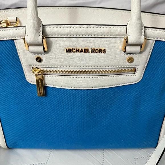 Michael Michael Kors SELMA Large Top Zip Satchel in Summer Blue. - Picture 5 of 8